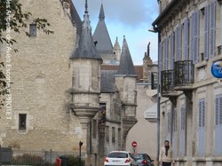 mini_balade-dans-bourges-59f25243aa2b7.jpg