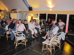 mini_derniere-soiree-au-club-581d19cd4aec8.jpg