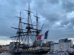 mini_l-hermione-a-cherbourg-5cd28877d0d9e.jpg