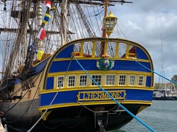 mini_l-hermione-a-cherbourg-5cd2889cd1696.jpg