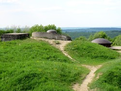 mini_le-fort-de-douaumont-5b93e080d2045.jpg