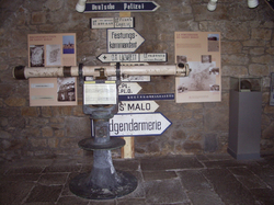 mini_le-memorial-39-45-de-saint-malo-55c40fd6b8e0c.jpg