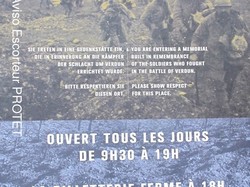 mini_le-memorial-de-verdun-5b9d047f77f38.jpg