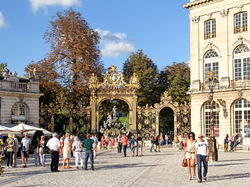 mini_place-stanislas-a-nancy-54317a7580bfe.jpg