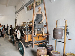 mini_visite-du-musee-de-la-brasserie-de-saint-nicolas-de-port-542518aec15f5.jpg